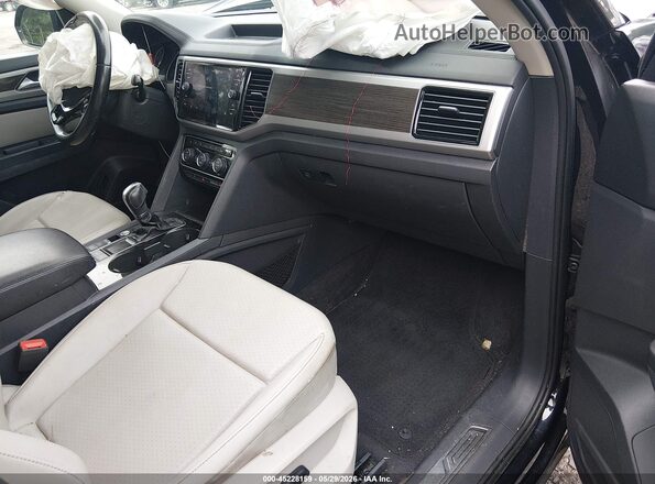1V2ER2CA4JC533463 2018 VOLKSWAGEN ATLAS Black Vista interior delantera
