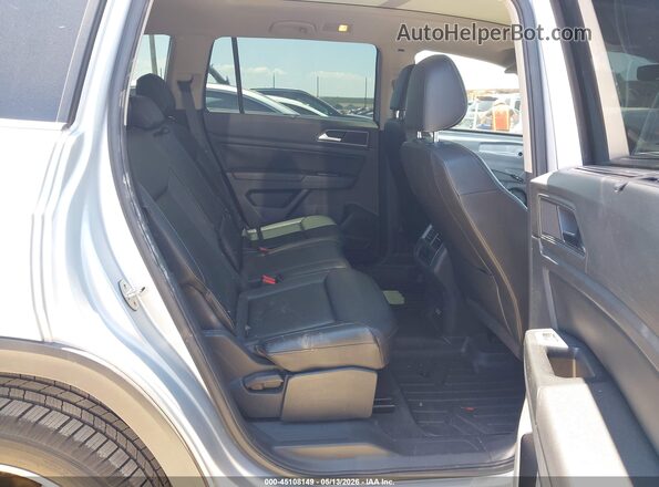 1V2ER2CA4KC503879 2019 VOLKSWAGEN ATLAS Silver VIN sticker view