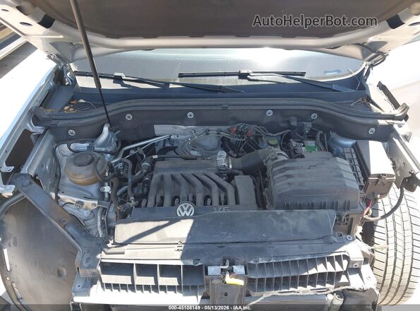 1V2ER2CA4KC503879 2019 VOLKSWAGEN ATLAS Silver Rear view