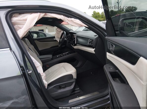 1V2FE2CA2RC239118 2024 VOLKSWAGEN ATLAS Gray Вид салону спереду
