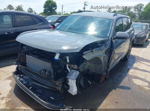 1V2HN2CA8TC558099 2026 VOLKSWAGEN ATLAS Gray Vista tres cuartos delantera izquierda