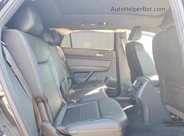 1V2JC2CA1MC237949 2021 VOLKSWAGEN ATLAS Black Rear seats view