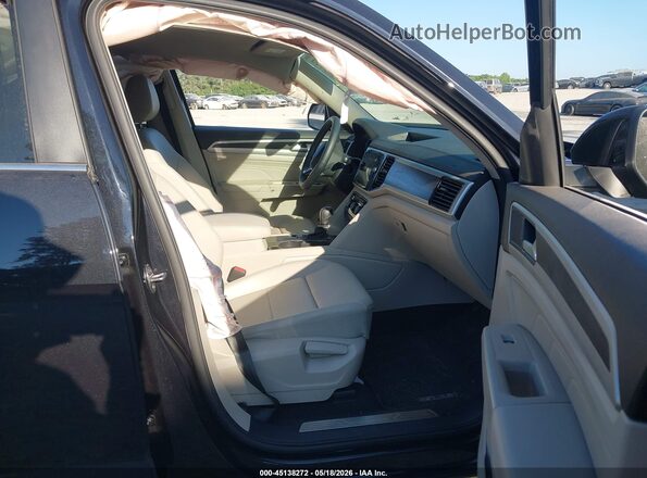 1V2JR2CA0PC535069 2023 VOLKSWAGEN ATLAS Black Front interior view