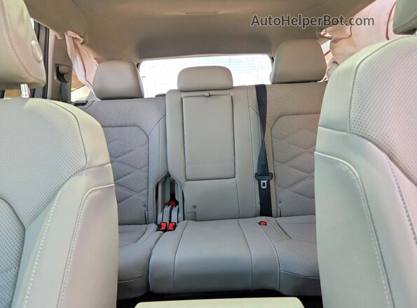 1V2JR2CA6SC576606 2025 VOLKSWAGEN ATLAS Silver 