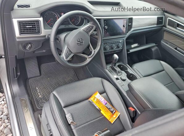1V2KC2CA3MC235639 2021 VOLKSWAGEN ATLAS Silver Vista del salpicadero