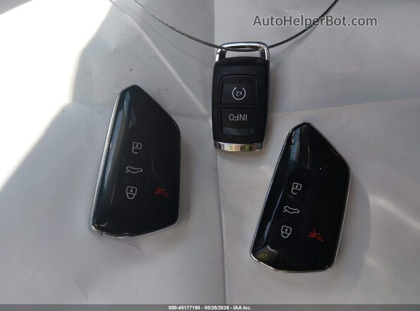 1V2LE2CA2RC250252 2024 VOLKSWAGEN ATLAS Белый Вид панели приборов