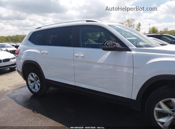 1V2LR2CA3KC526366 2019 VOLKSWAGEN ATLAS White Rear interior view