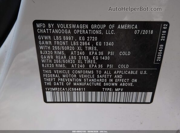 1V2MR2CA1JC584611 2018 VOLKSWAGEN ATLAS White Engine compartment view