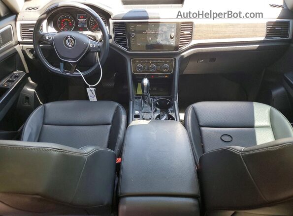 1V2MR2CA3JC545017 2018 VOLKSWAGEN ATLAS Maroon წინა პანელის ხედი