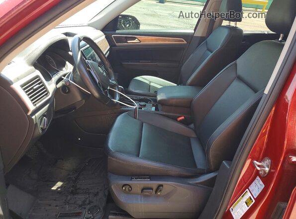 1V2MR2CA3JC545017 2018 VOLKSWAGEN ATLAS Maroon წინა სალონის ხედი