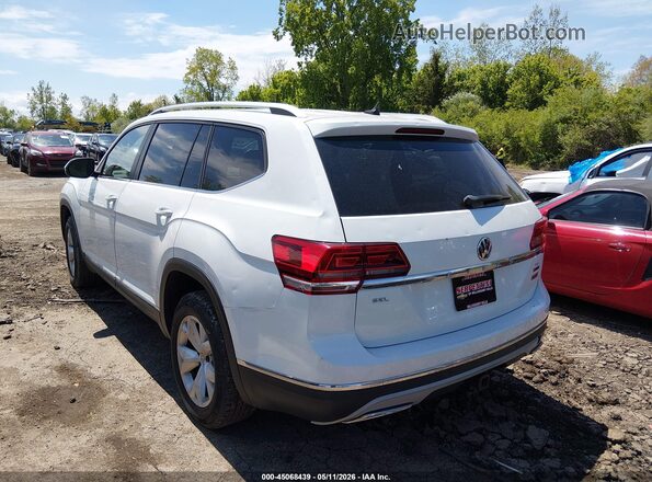 1V2MR2CA5JC532009 2018 VOLKSWAGEN ATLAS White 