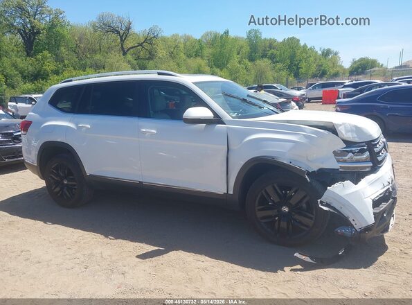 1V2MR2CA9KC541362 2019 VOLKSWAGEN ATLAS White Вид задньої частини салону