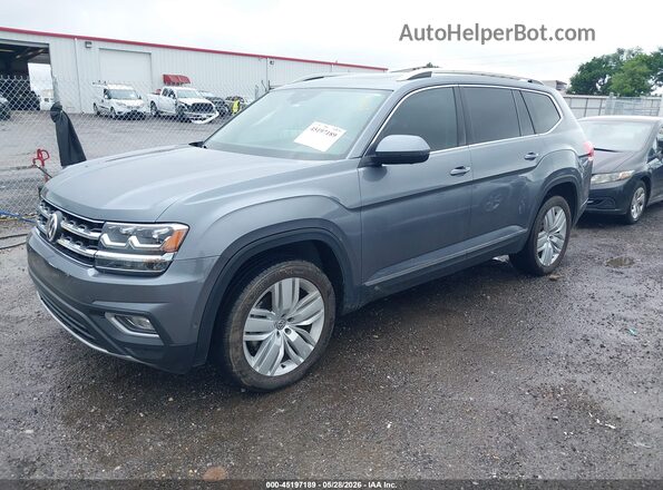 1V2NR2CA2JC561889 2018 VOLKSWAGEN ATLAS Gray Vista tres cuartos delantera izquierda