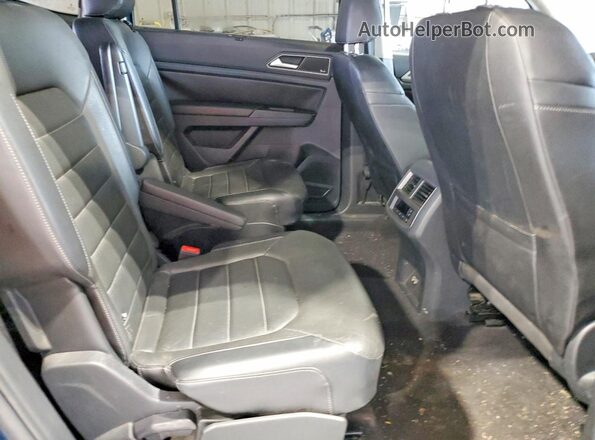 1V2NR2CA2KC603866 2019 VOLKSWAGEN ATLAS Blue Widok tylnych siedzeń
