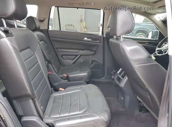 1V2NR2CA3JC541263 2018 VOLKSWAGEN ATLAS Черный 