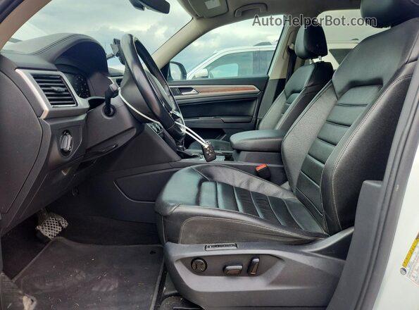 1V2NR2CA6JC504773 2018 VOLKSWAGEN ATLAS White 