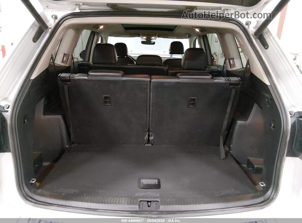 1V2NR2CA9JC511796 2018 VOLKSWAGEN ATLAS Silver 