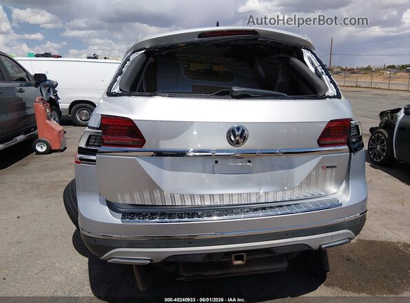 1V2NR2CAXJC548906 2018 VOLKSWAGEN ATLAS Silver 