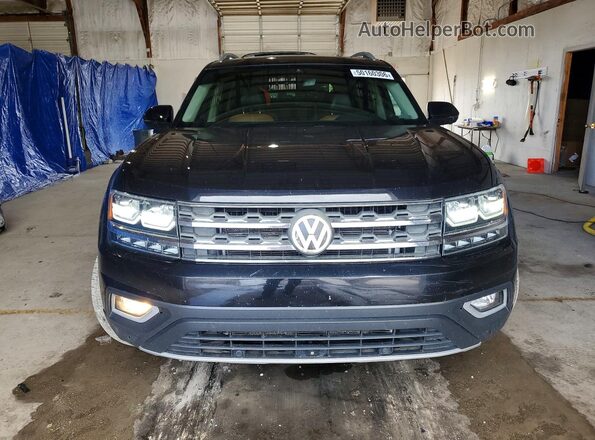 1V2NR2CAXJC588340 2018 VOLKSWAGEN ATLAS Черный 