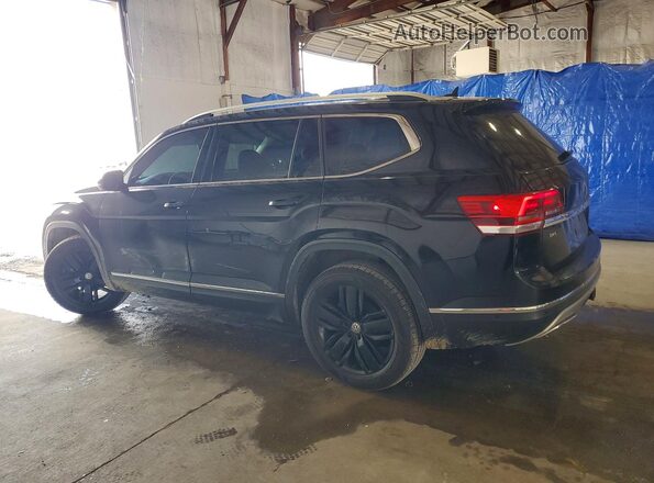 1V2NR2CAXJC588340 2018 VOLKSWAGEN ATLAS Черный 