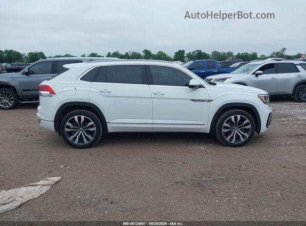 1V2TE2CA6LC212045 2020 VOLKSWAGEN ATLAS White Вид задньої частини салону