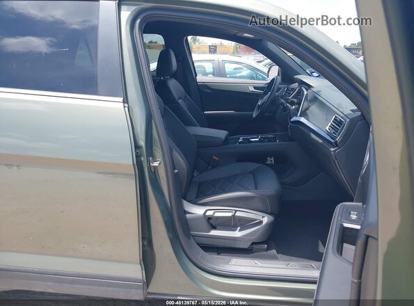 1V2WC2CA9TC215928 2026 VOLKSWAGEN ATLAS Green წინა სალონის ხედი