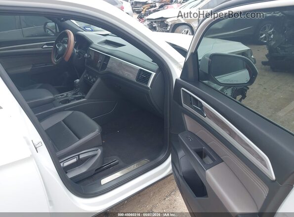 1V2WE2CA0MC234041 2021 VOLKSWAGEN ATLAS Белый Вид салона спереди