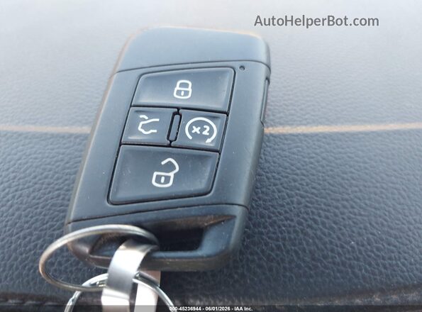1V2WR2CA5KC595797 2019 VOLKSWAGEN ATLAS Серый Вид панели приборов