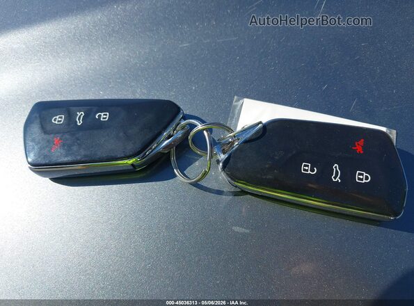 1V2WSPE86RC008867 2024 VOLKSWAGEN ID.4 White 