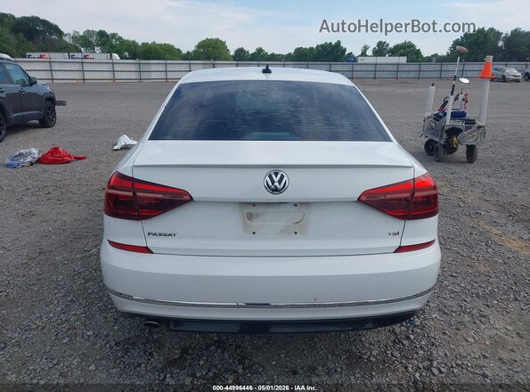 1VWAA7A36JC014226 2018 VOLKSWAGEN PASSAT White 