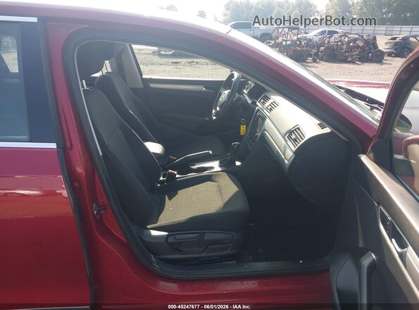 1VWAS7A33GC047111 2016 VOLKSWAGEN PASSAT Red Front interior view