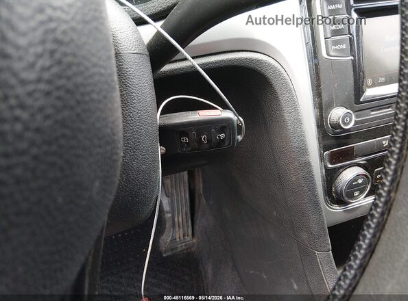 1VWAS7A39GC062521 2016 VOLKSWAGEN PASSAT Белый Вид панели приборов