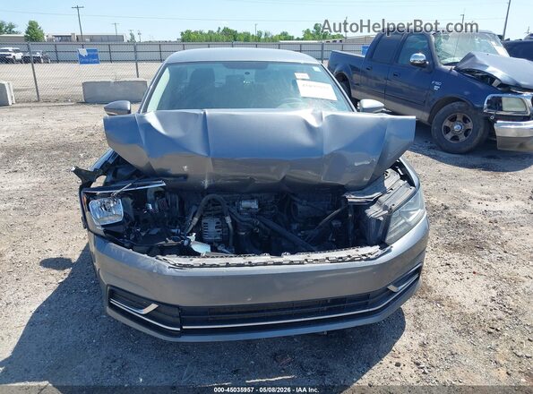 1VWAT7A32HC010646 2017 VOLKSWAGEN PASSAT Gray 