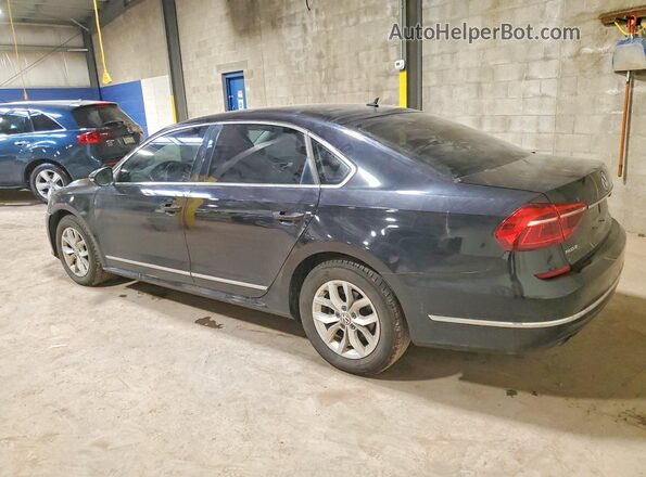1VWAT7A33HC015810 2017 VOLKSWAGEN PASSAT Black 