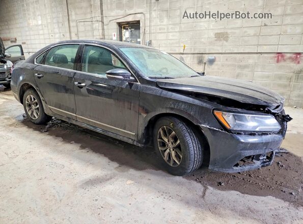 1VWAT7A33HC040285 2017 VOLKSWAGEN PASSAT Black 