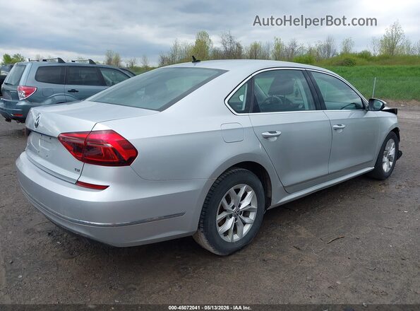1VWAT7A35HC069416 2017 VOLKSWAGEN PASSAT Серебряный Задняя правая четверть