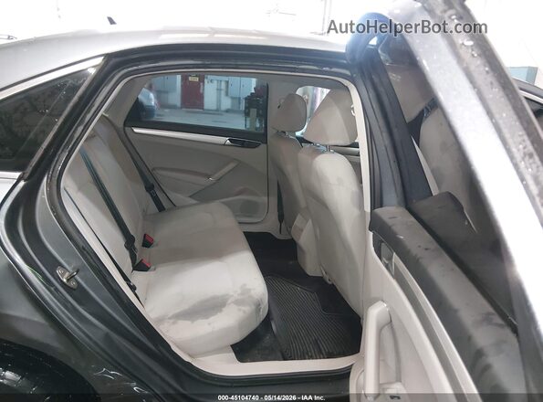 1VWAT7A37GC045164 2016 VOLKSWAGEN PASSAT Gray 