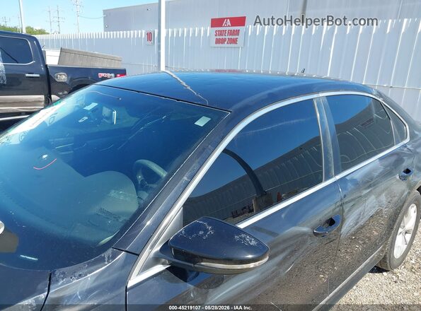 1VWAT7A38GC050471 2016 VOLKSWAGEN PASSAT Black Դիմացի տեսք