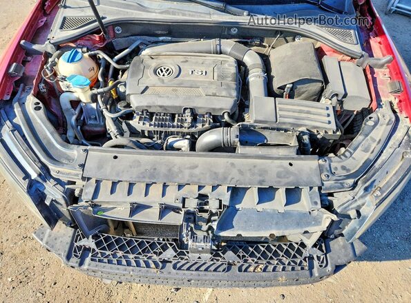 1VWAT7A39HC025337 2017 VOLKSWAGEN PASSAT Red Widok wnętrza z tyłu