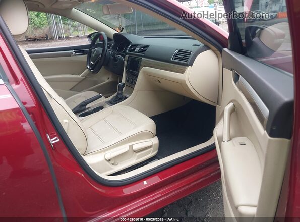 1VWBA7A34JC012012 2018 VOLKSWAGEN PASSAT Red Front interior view