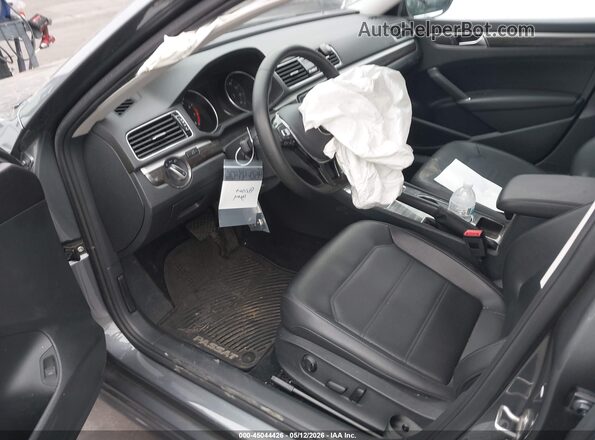 1VWBA7A35JC017784 2018 VOLKSWAGEN PASSAT Gray 