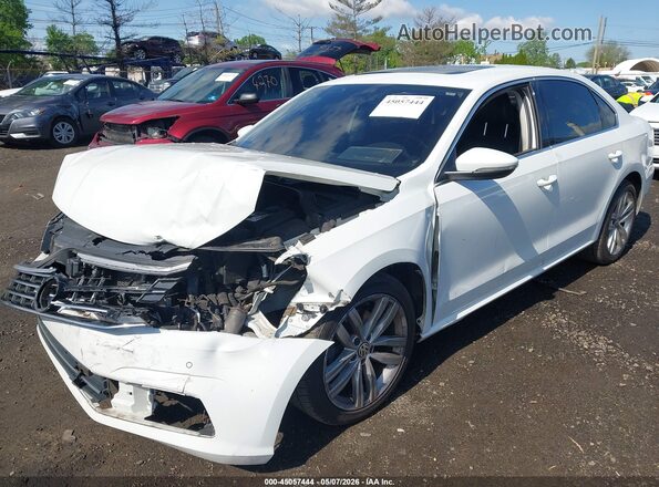 1VWBA7A36JC042712 2018 VOLKSWAGEN PASSAT White Դիմացի տեսք