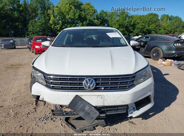 1VWBA7A38JC003569 2018 VOLKSWAGEN PASSAT White Սարքավորումների վահանակի տեսք