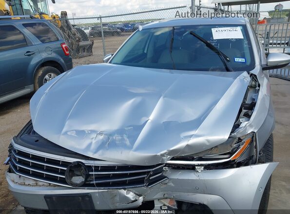 1VWCT7A39HC021460 2017 VOLKSWAGEN PASSAT Silver 