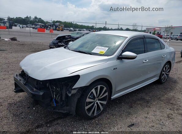 1VWDT7A34HC057870 2017 VOLKSWAGEN PASSAT Silver Front left