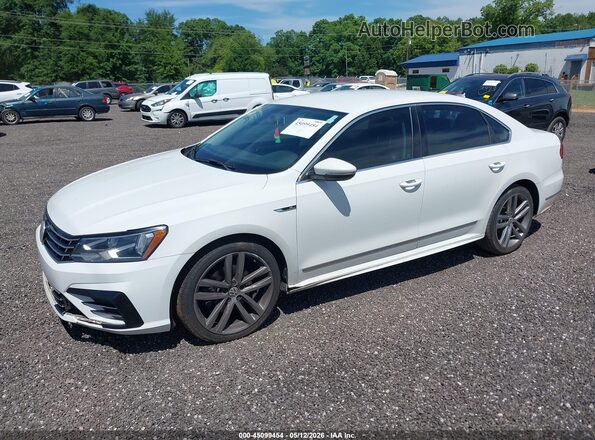 1VWDT7A38HC049593 2017 VOLKSWAGEN PASSAT White 