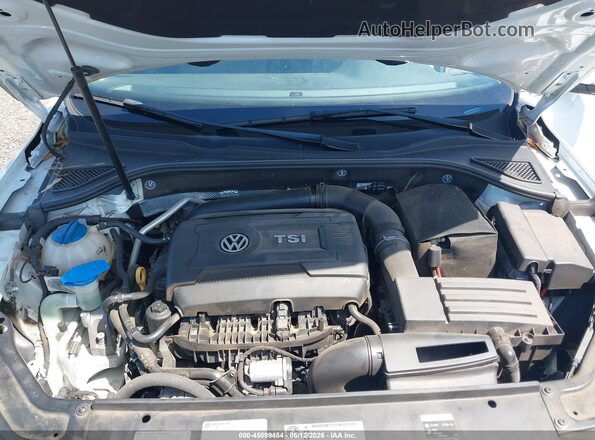 1VWDT7A38HC049593 2017 VOLKSWAGEN PASSAT White 