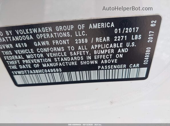 1VWDT7A38HC049593 2017 VOLKSWAGEN PASSAT White 