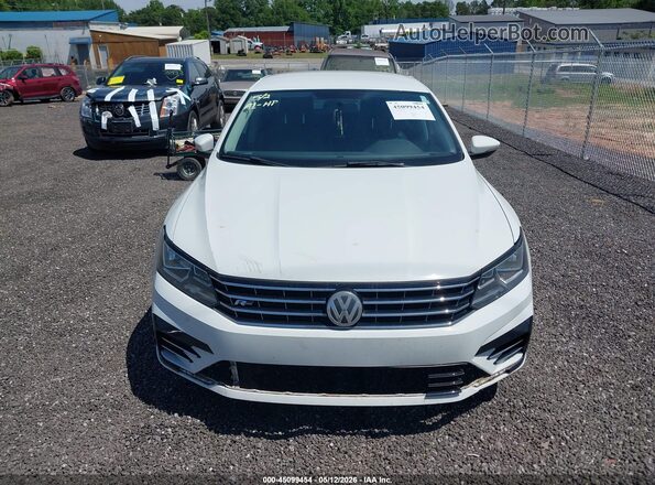 1VWDT7A38HC049593 2017 VOLKSWAGEN PASSAT White 