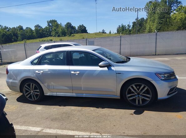 1VWDT7A38HC084120 2017 VOLKSWAGEN PASSAT Silver 360 interior view